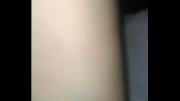 Choi em mình_day tai_khach san