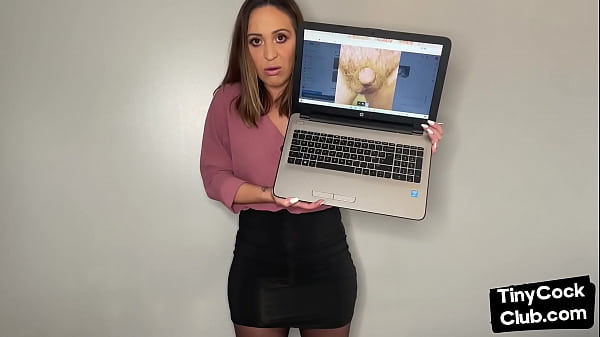 Solo SPH babe talking about small cocks_humiliatingly