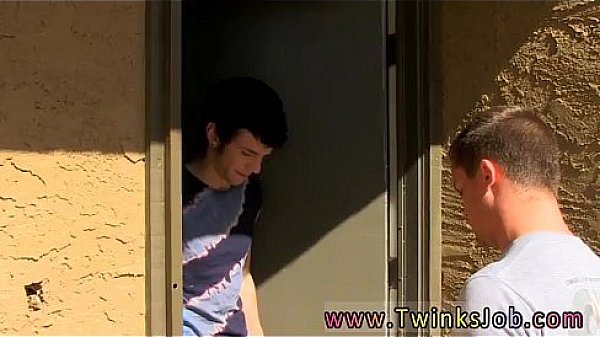 Emo gay fucking video tube Ryan sucks down the older man's pecker 