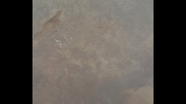 Chica buen culo apretado en jeans azul