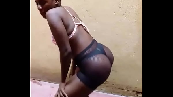 Nonton Sexy Dance thumbnail