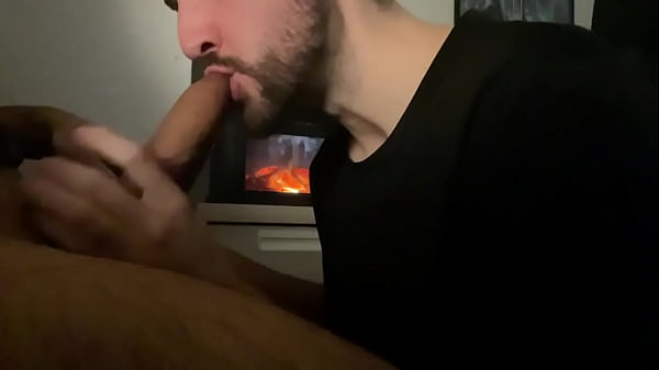 Play MP4 - huge cum in mouth