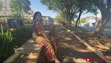 Nonton Indian Actress Gets Peed On Face And Drinks Piss thumbnail