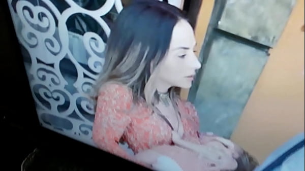 Que rica latina y paja 