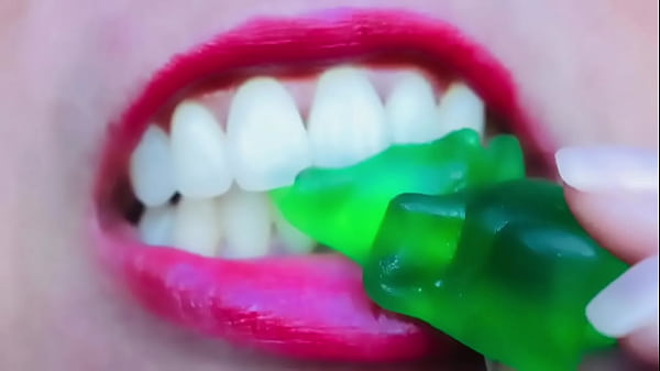 Teeth Fetish thumbnail