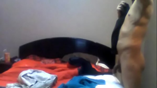 Play MP4 - hermosa Universitaria coje con su mejor amigo en el cuarto de su novio