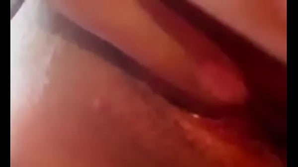 Mi puta_me manda rico video tocando se_y pidiendo verga