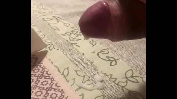 Play MP4 - Cum all over the hotel bed