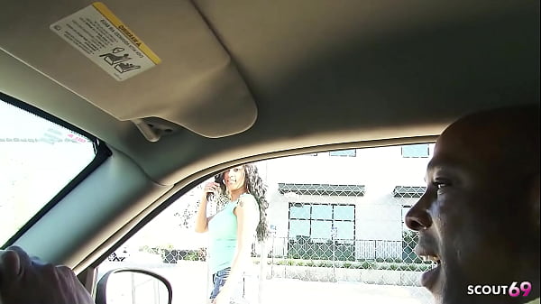 Nonton Dark Skin Bitch London X With Huge Natural Bouncing Boobs Pick Up For First Time Interracial Sex With Huge Black Cock thumbnail