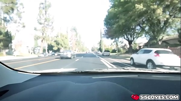 Katya Rodriguez gave stepbro a blowjob_in a_car