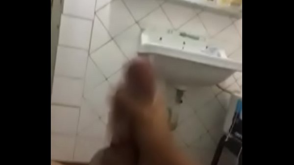 Play MP4 - Novinho em casa sozinho