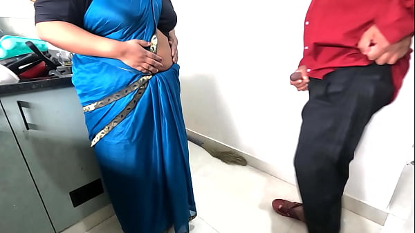 Dick flashing to maid whenno one_is at home