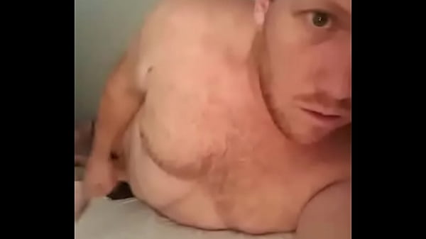 Macho Se ,masturba Viendo Fake thumbnail