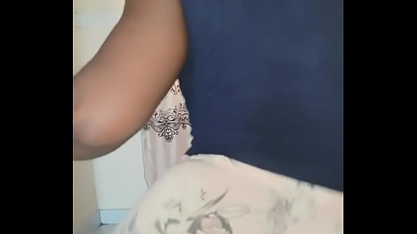 Nonton Butt thumbnail