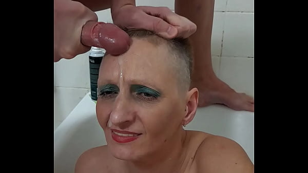 Play MP4 - Germqn Milf Sandra Cum on her face cumshot