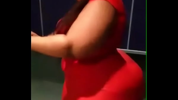 shaking big ass like u can never imagine 