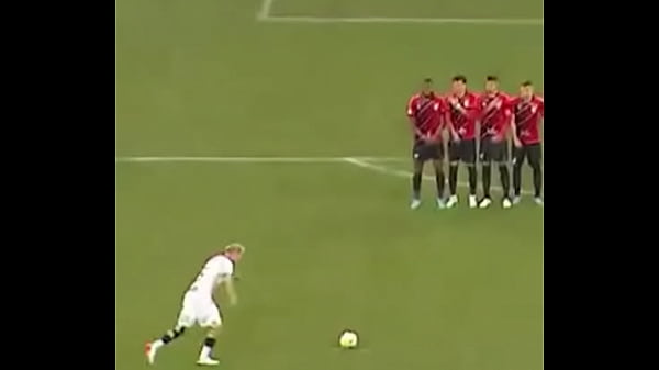 Loiro do corinthais fodendo o althetico paranaense gostoso 