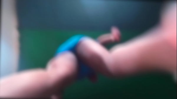 Play MP4 - Angry Giant Stomps You