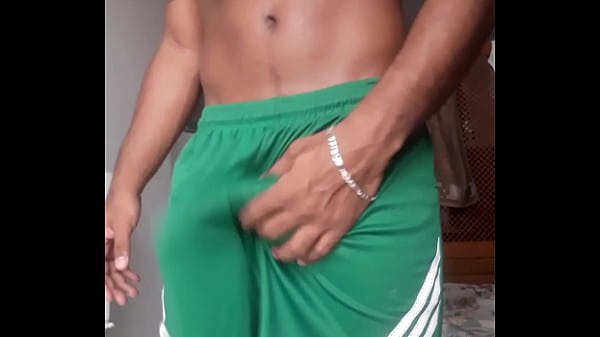 Play MP4 - Alan baiano 22CM BIG BLACK COCK