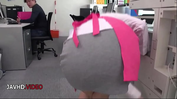 Steamy Japanese Chihiro Akino Delights With Her Expert Blow Job Skills