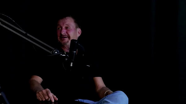 Play MP4 - Gravou com o TED&comma; o ex-presidente &eacute; primo da m&atilde;e&comma; quer comer as novinhas&comma; e fez o sof&aacute; na mans&atilde;o - Carlos Urach &lpar;WATCH ON&colon; SHEER&sol;RED&rpar;