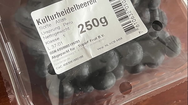 Nonton Adidas Stomping thumbnail