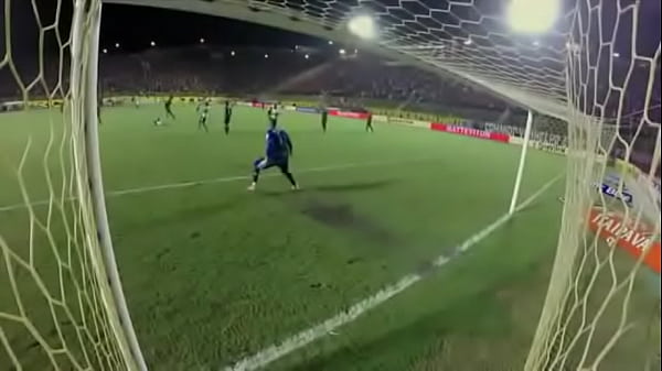 Comendo cu de sardinha no barrad&atilde;o