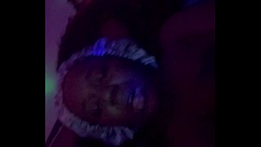 LET&rsquo_S HAVE RICH SEX
