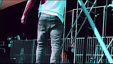 Hombre Heterosexual Es Expuesto En Internet Con Jaula De Castidad En Su Peque&ntilde;o Pene thumbnail