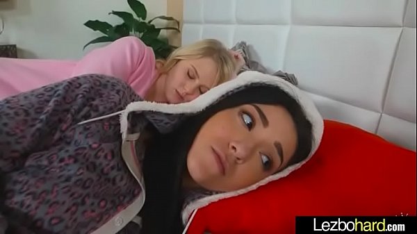 Play MP4 - Lily Rader & Kiley Jay 01 clip-14