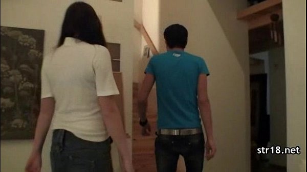 Adorbale teen cutie_is one tight slut