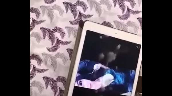 Play MP4 - Amigo de facebook se masturba con mi foto - tributo para mi