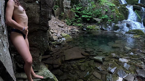 Play MP4 - Perfect ass undresses and gets aroused in public&excl; - Amateur