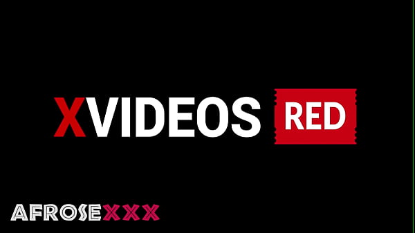 Nonton Elle Montre Son Corps Nu thumbnail