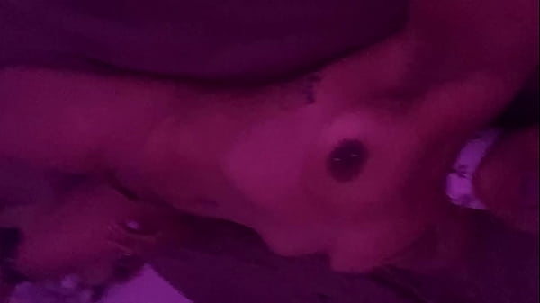 Nonton Total Primal Prey thumbnail