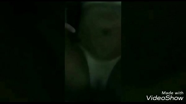 Safada da marquinha provocante sentando na pica