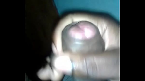 Play MP4 - me masturbating in bed because im so horny