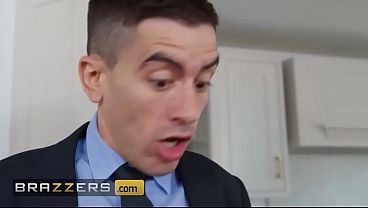 Nonton .brazzers.xxx/gift - Copy And Watch Chloe Savage Video thumbnail
