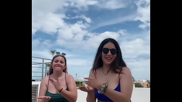 Culona bailando mas videos aqui xvn0 