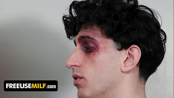 Play MP4 - Busty MILF Lauren Phillips Says Freeuse Is the Only Cure