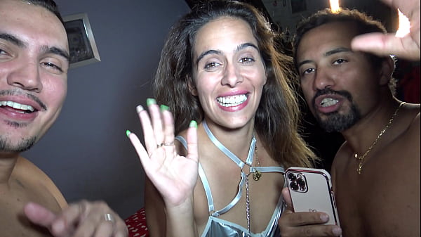 Threesomehotwifehairy pussy Joykaren Paula Massa Cris_Angelo Dirty Anal Creampie French FranceDouble_Chatte poilue Part 2 4