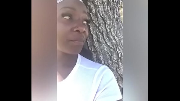 Play MP4 - Drive around with juicy thycc