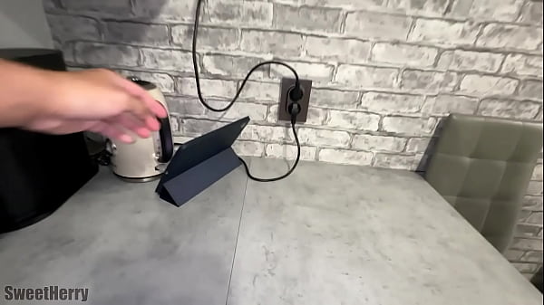 Play MP4 - &Scy;&ocy;&scy;&iecy;&dcy;&kcy;&acy; &pcy;&rcy;&icy;&shcy;&lcy;&acy; &zcy;&acy; &scy;&ocy;&lcy;&softcy;&yucy;&comma; &ncy;&ocy; &vcy; &icy;&tcy;&ocy;&gcy;&iecy; &icy;&zcy;&mcy;&iecy;&ncy;&icy;&lcy;&acy; &mcy;&ucy;&zhcy;&ucy; &icy;&zcy;-&zcy;&acy; &scy;&iecy;&kcy;&scy;&ucy;&acy;&lcy;&softcy;&ncy;&ocy;&jcy; &tcy;&acy;&jcy;&ncy;&ycy;