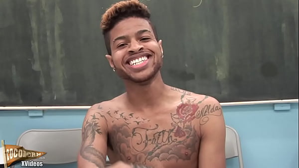 Leon Holt Solo Scene thumbnail