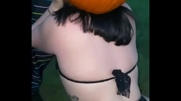 Mandimayxxx gets donkey fucked by Gibby The Clown with a pumpkin on her head 