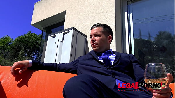 Nonton Sexy Secretary Susy Gala's Horny Pussy Banged Outdoors In Doggy Style Gp157 thumbnail