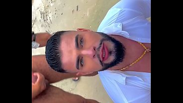CONVIDEI O RICO MARLON PRA FUDER UNS CUZINHOS NA PRAIA DE NUDISMO EM FLORIAN&Oacute_POLIS