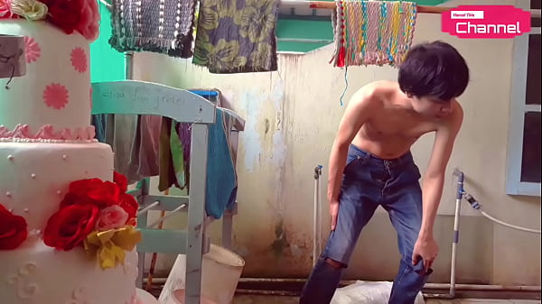 [Hansel Thio Channel] I'm So Horny When_I Want Wash Table Clothes After Wedding Party