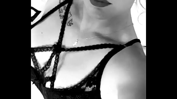 Nonton Shooting Boudoir - ( Rattrapage De Contenu ) thumbnail