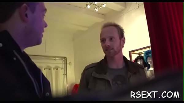 Chick gets_mouth drilled